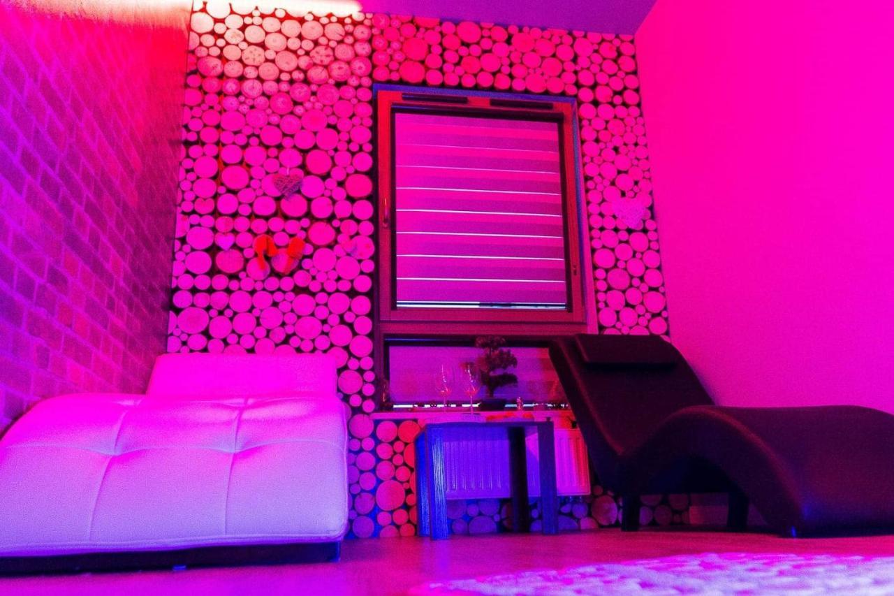 גדנסק Private Paradise Jazuzzi מראה חיצוני תמונה